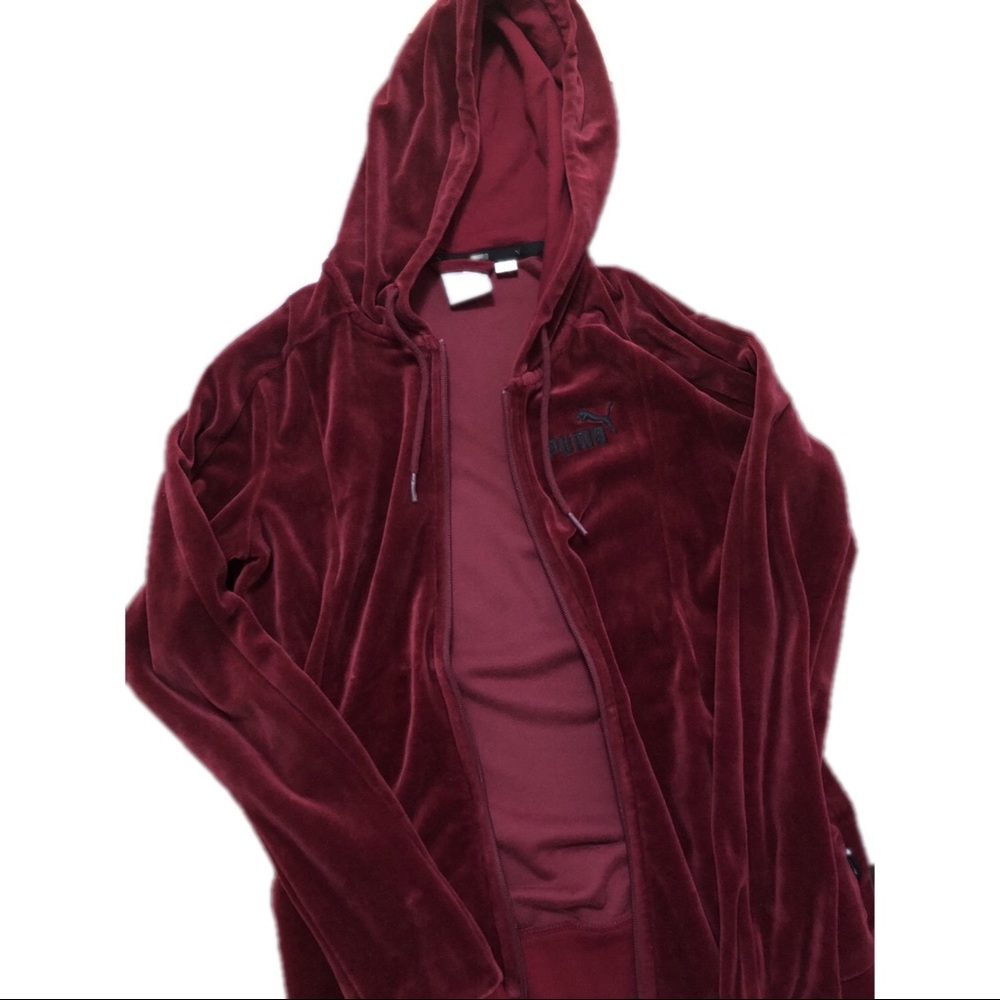 Women’s brand new Puma maroon/red velvet sweater